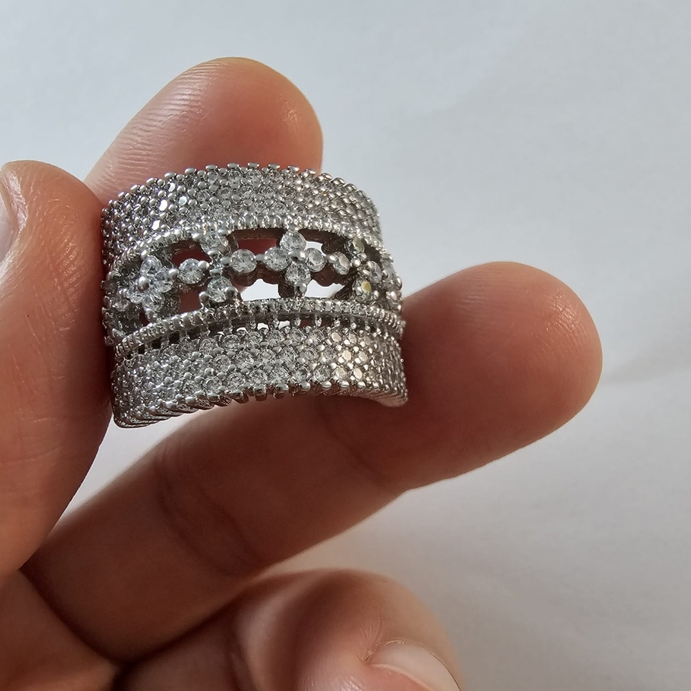 RATED White 925 silver sapphire ring - Picture 8 of 11